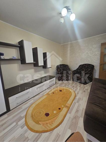Apartament cu 2 camere decomandat în Micro 17