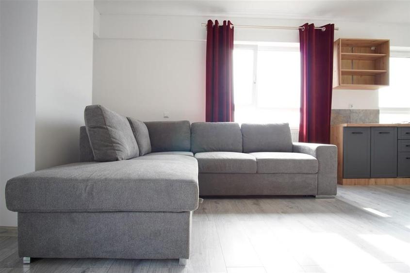 Apartament cu 2 camere decomandat în Tătărași