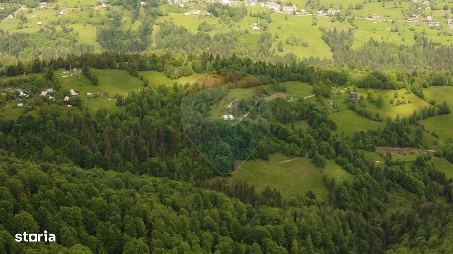Casă cu 4 camere în Horea