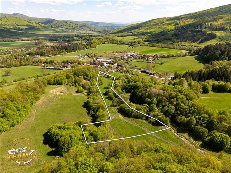 Teren agricol extravilan de 11306 mp, în Exterior Est