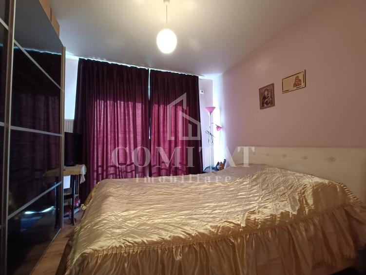 Apartament cu 2 camere semidecomandat, mobilat în Florești