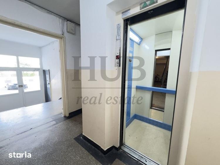 Apartament cu 3 camere decomandat în Republicii