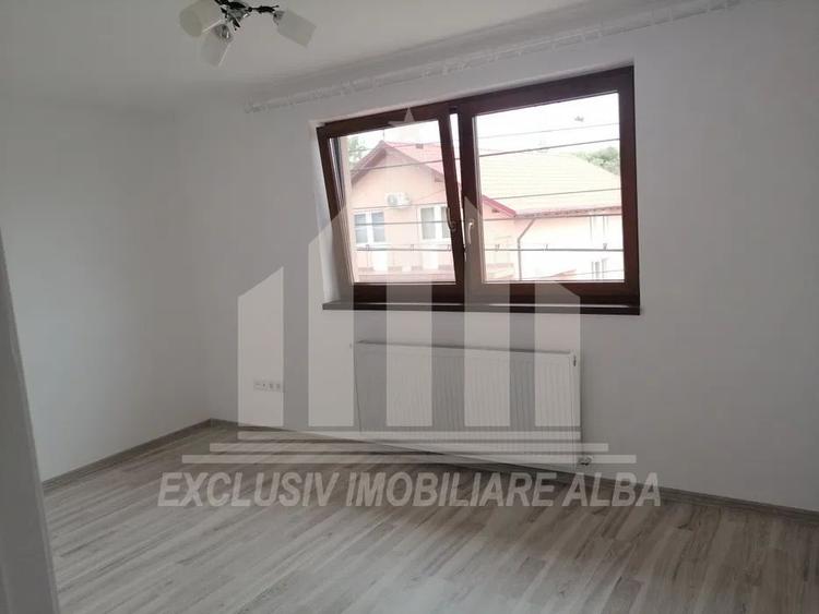 Duplex cu 3 camere cu Canalizare în Bărăbanț