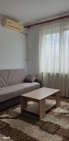Apartament cu 3 camere în Florilor