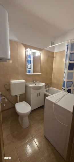 Zona Lipovei apartament gata de mutat sau perfect pentru investi?ie! - 3