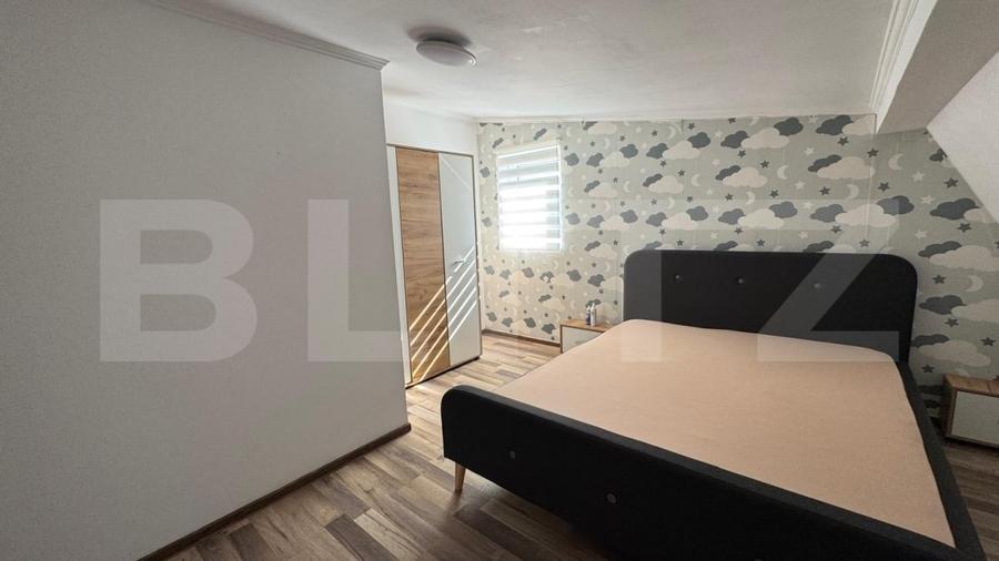 Apartament cu 3 camere decomandat, mobilat în Decebal