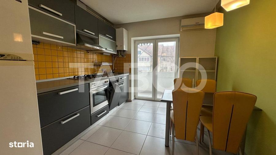 Apartament cu 3 camere decomandat, mobilat în Valea Aurie