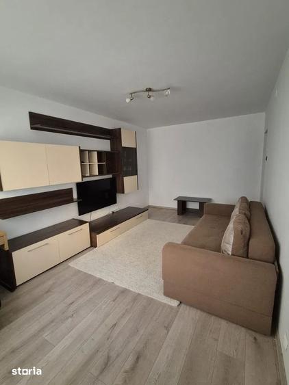 Apartament cu 3 camere decomandat, mobilat în Teiul Doamnei