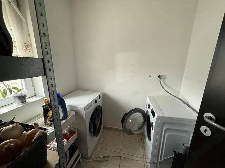 Apartament cu 3 camere decomandat în Sânandrei