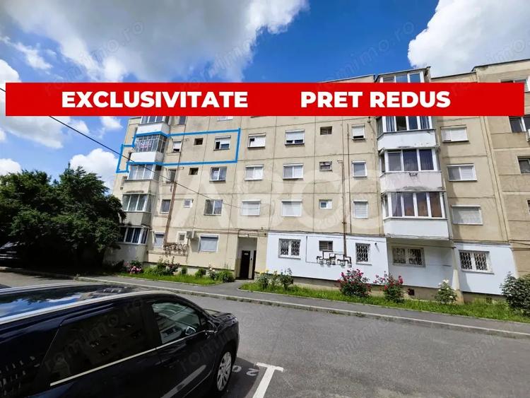 Apartament cu 3 camere semidecomandat în Central