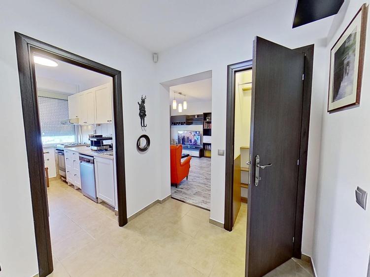 Apartament cu 2 camere semidecomandat în Gara de Nord