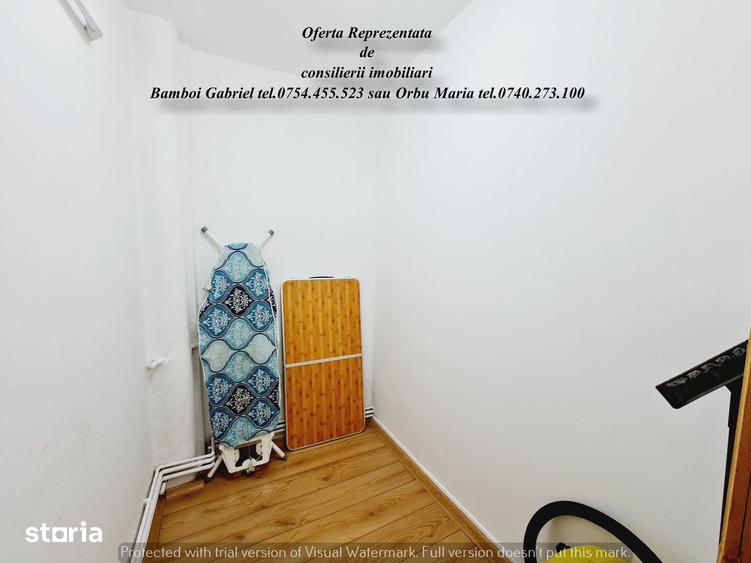 Apartament cu 4 camere decomandat în Piața Unirii