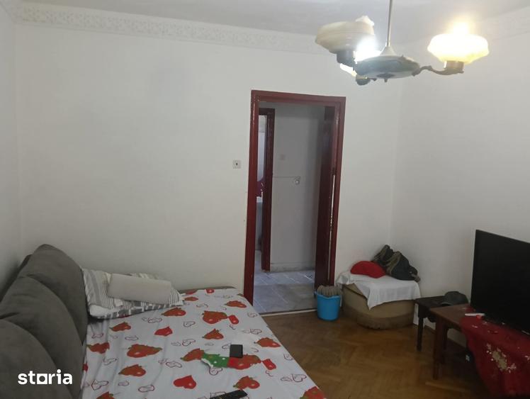 Apartament cu 4 camere în Central