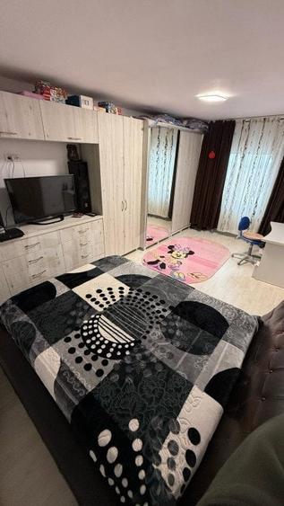 Casă individuală cu 3 camere cu Teren 880 Mp în Cârcea