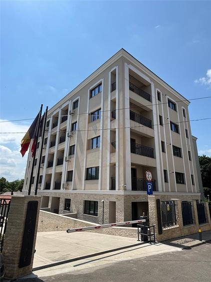 Apartament cu 3 camere decomandat în Copou