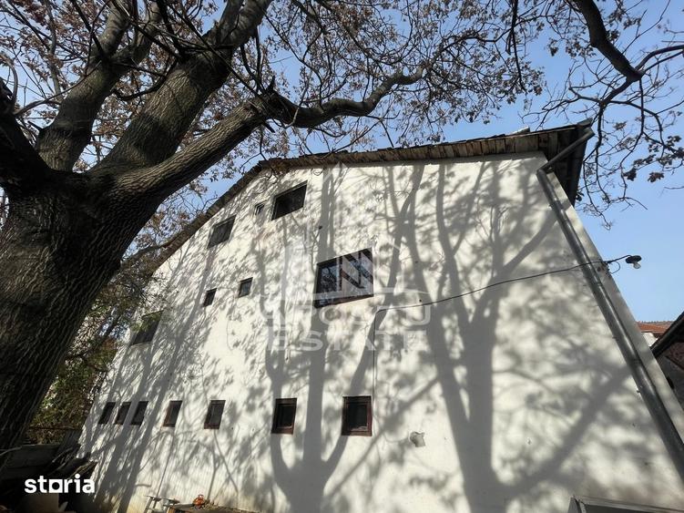 Casă cu Teren 670 Mp în Telegrafului