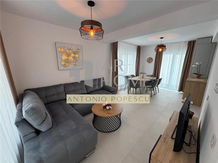 Duplex cu 4 camere cu Canalizare în Central