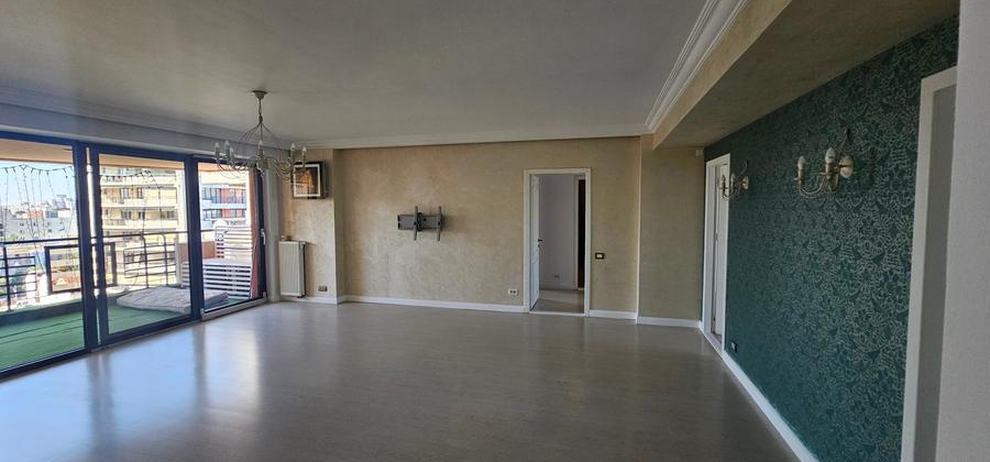 Inchiriere 4 camere Central Park - 9