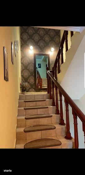 Casă cu 4 camere în Eforie