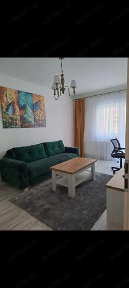Apartament cu 2 camere decomandat, mobilat în Berceni