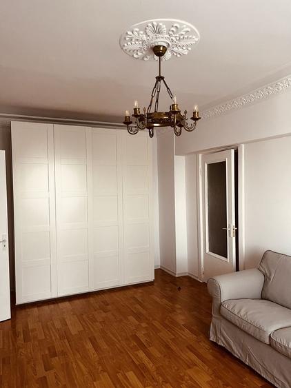Apartament cu 2 camere, mobilat în Parcul Circului