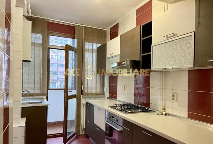 Apartament cu 2 camere semidecomandat, mobilat în Ghencea