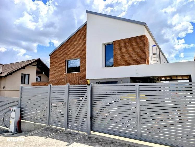 Casă cu 4 camere în Central