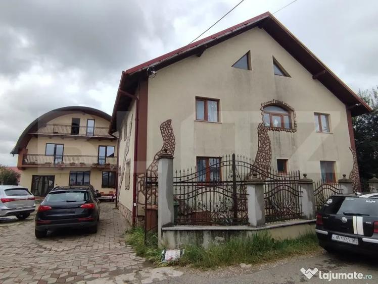 Casă cu 5 camere cu Teren 970 Mp în Rădăuți