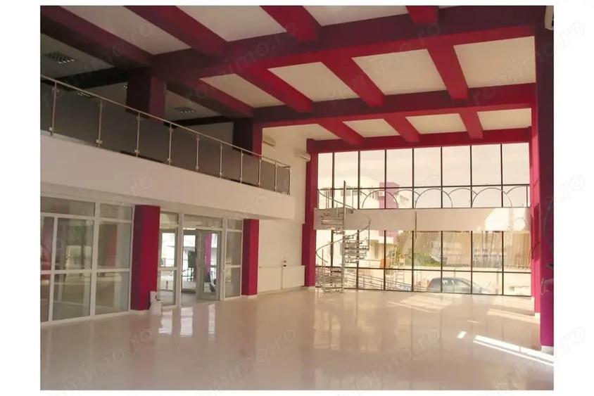 Spațiu comercial, de 1,100 mp, în Voluntari
