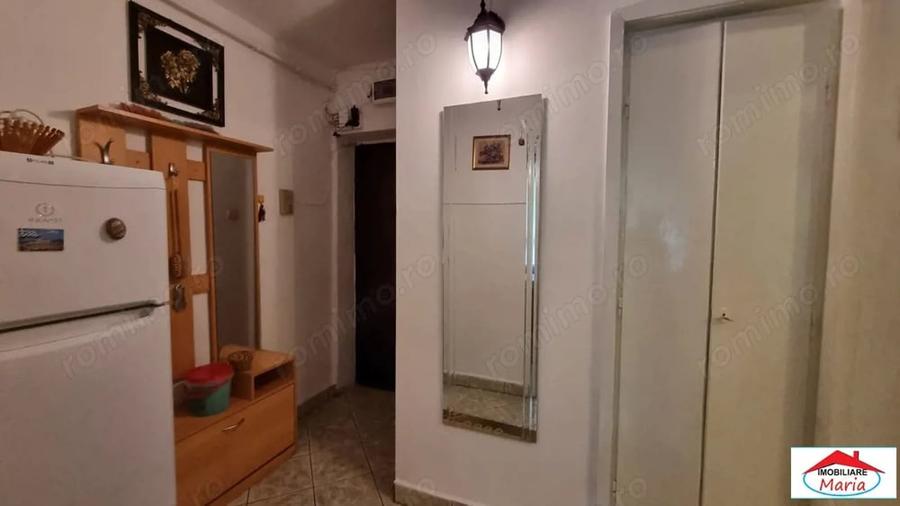 Apartament cu 2 camere în Careiului