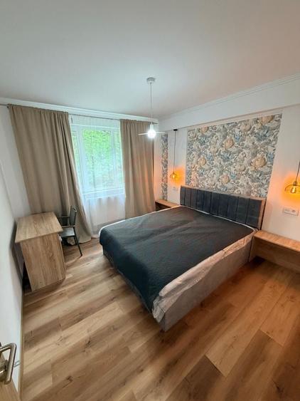 Apartament cu 3 camere în Mazepa 1