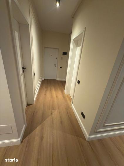 Apartament cu 3 camere în Sud