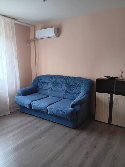 Apartament cu 2 camere semidecomandat în Exterior Vest