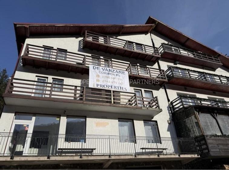 Casă cu 4 camere în Clăbucet