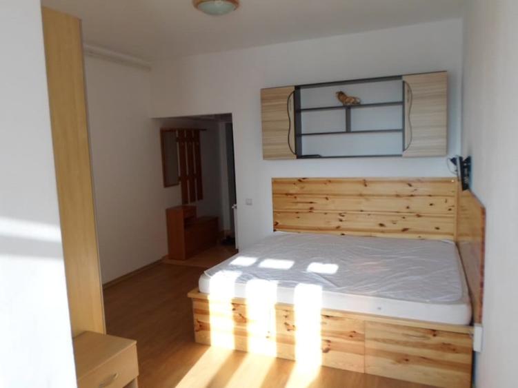 Garsonieră decomandată în Giurgiului