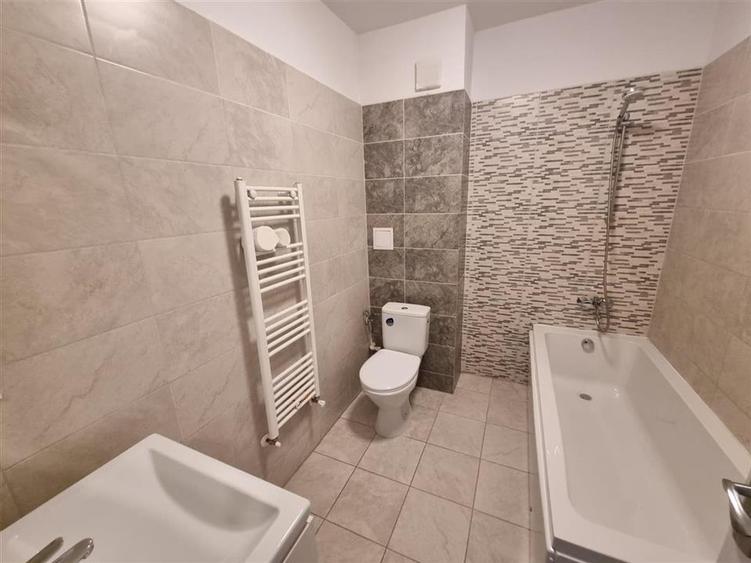 Apartament cu 2 camere semidecomandat în Tudor Vladimirescu