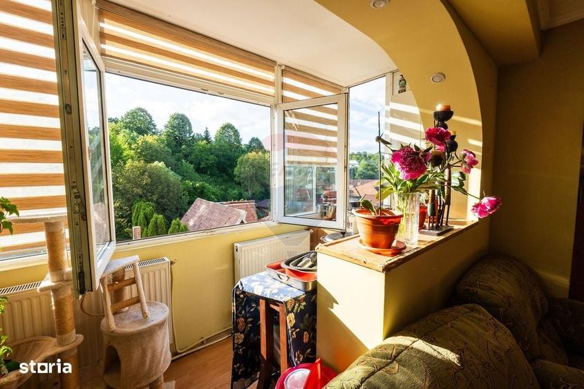 Apartament cu 3 camere în Valea Muscelului