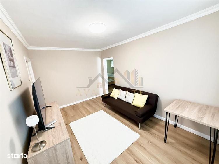 Apartament cu 3 camere semidecomandat în Dacia