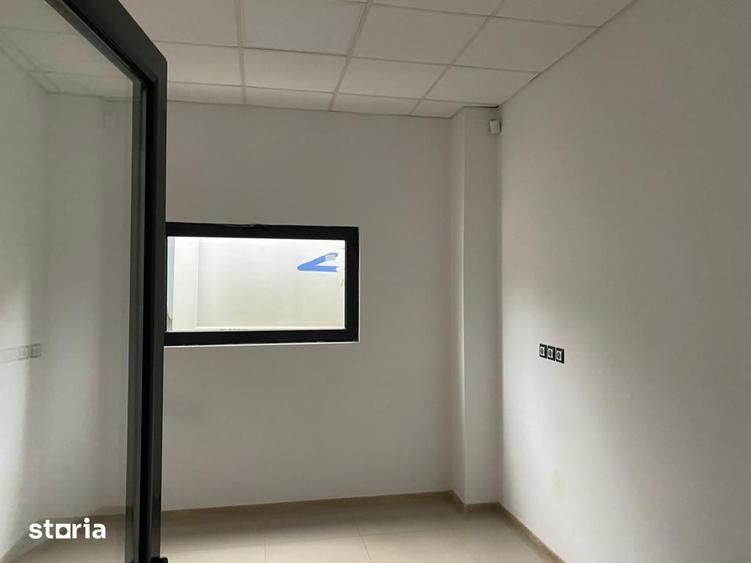 Spațiu comercial, de 779 mp, în Mogoșoaia