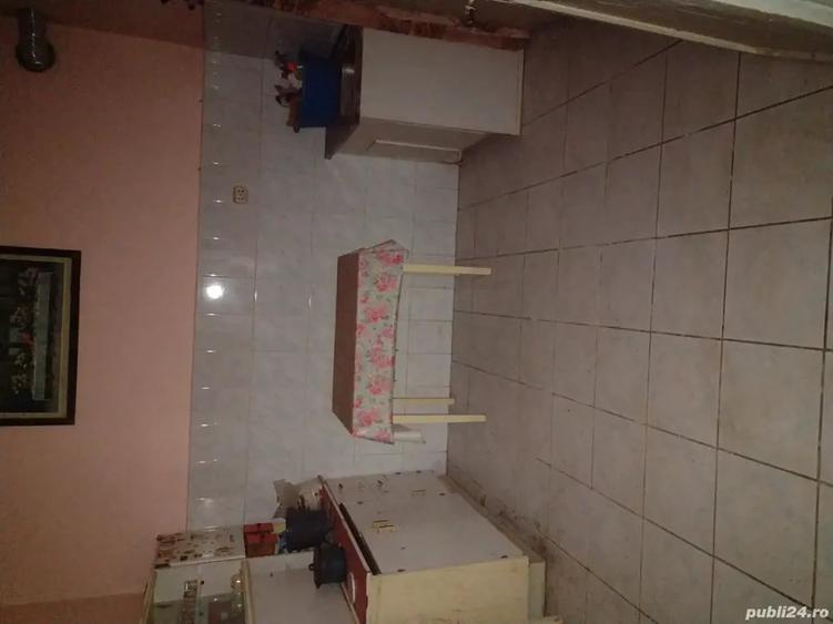 Casă cu 6 camere în Olari