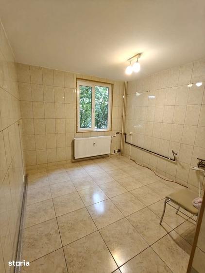 2 camere, metrou Valea Ialomi?ei , etj1/4 - 6