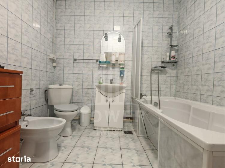 Casă cu 2 camere cu Teren 30 Mp în Trei Stejari