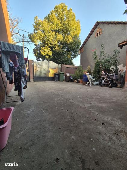 Casă cu 3 camere cu Teren 900 Mp în Șega