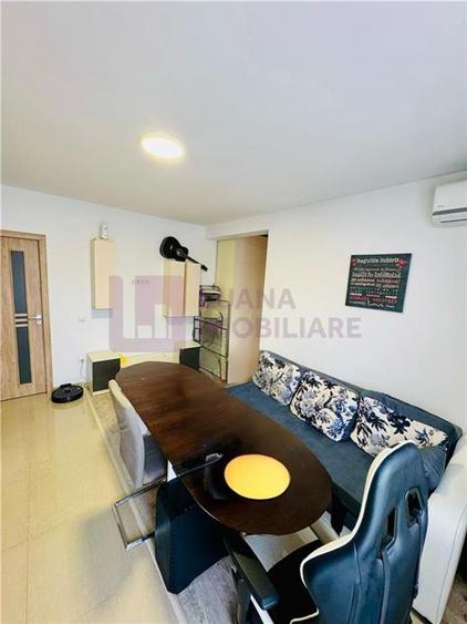 Apartament cu 2 camere decomandat în Aeroport