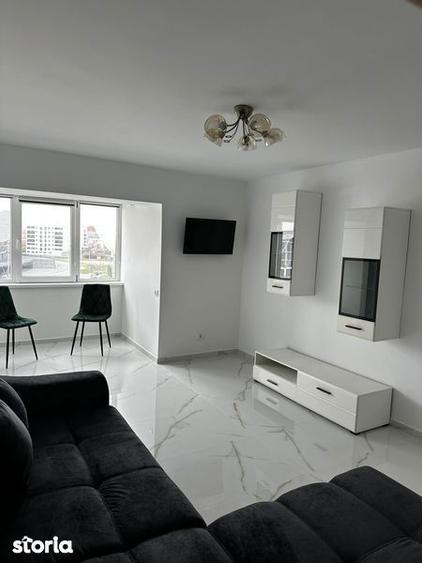 Inchiriez apartament 2 camere decomandat - 1