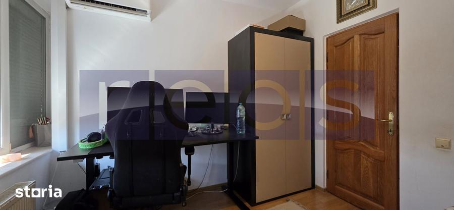 Apartament cu 4 camere în Titan