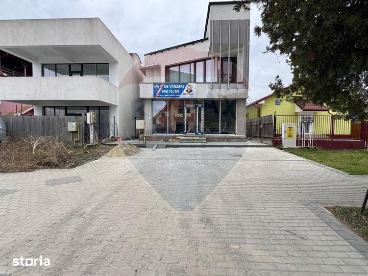Spațiu comercial, de 120 mp, în Central