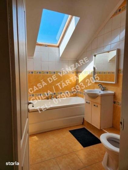 Casă cu 5 camere cu Teren 560 Mp în Tărtășești