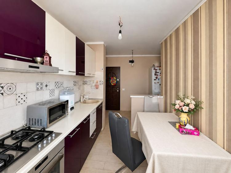 Apartament cu 2 camere decomandat în Dristor