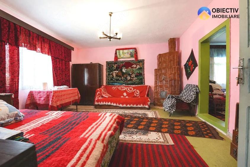Casă cu 3 camere cu Teren 3302 Mp în Telec